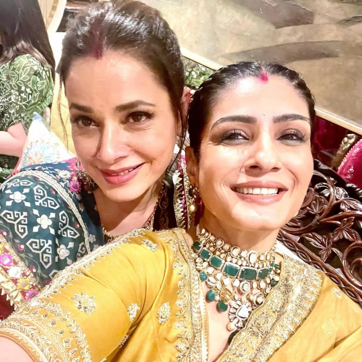 Bollywood Celeb Karva Chauth Looks, Shilpa Shetty and Neelam Kothari, Nikhil Sharma Hairdressing, Gurgaon and South Delhi