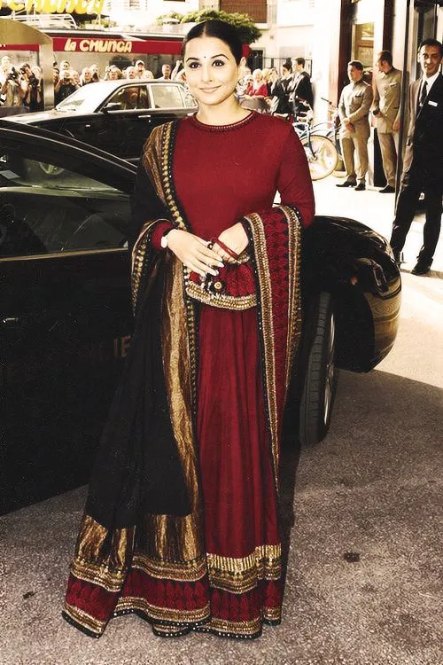 Vidya Balan New Year's Eve Look and christmas party