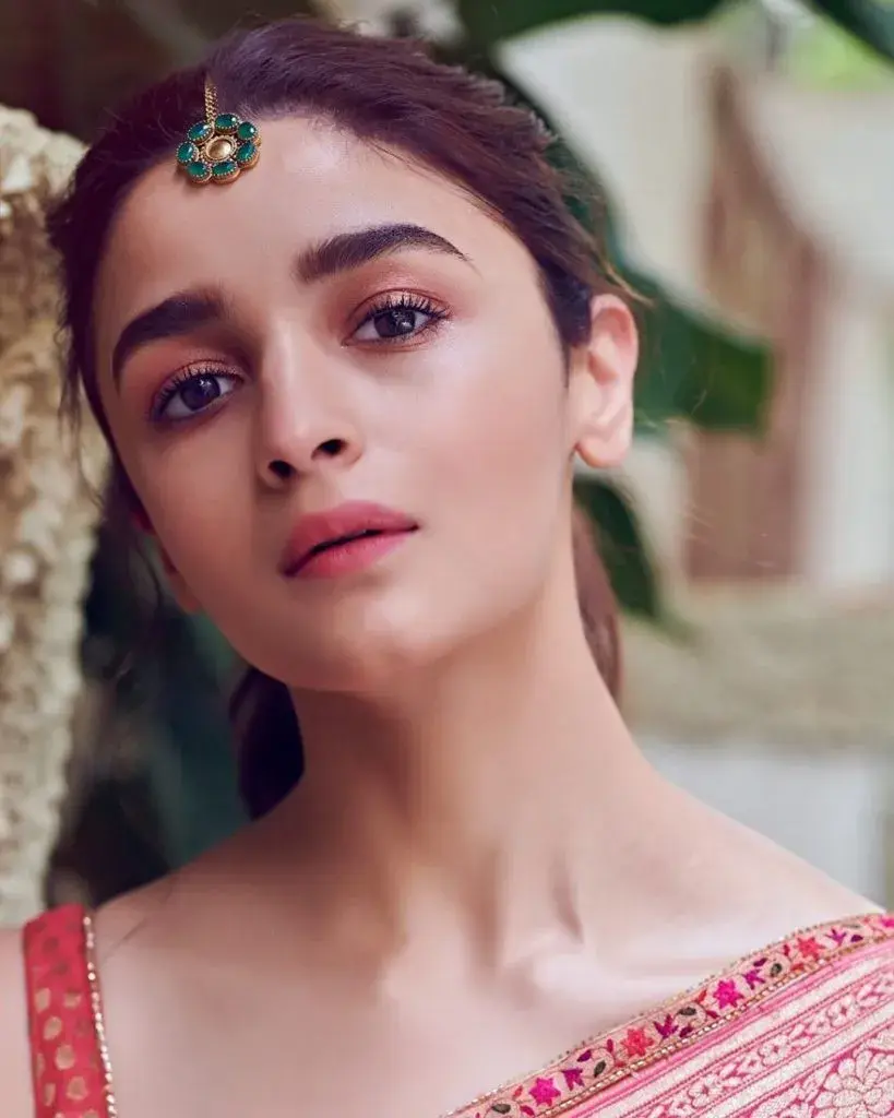 Trending 2026 Valentines Day Makeup Look - Alia Bhatt- Nikhil Sharma Hairdressing - Defency Colony - Arjun Marg - South Delhi - Gurugram - Valentine's day makeup ideas