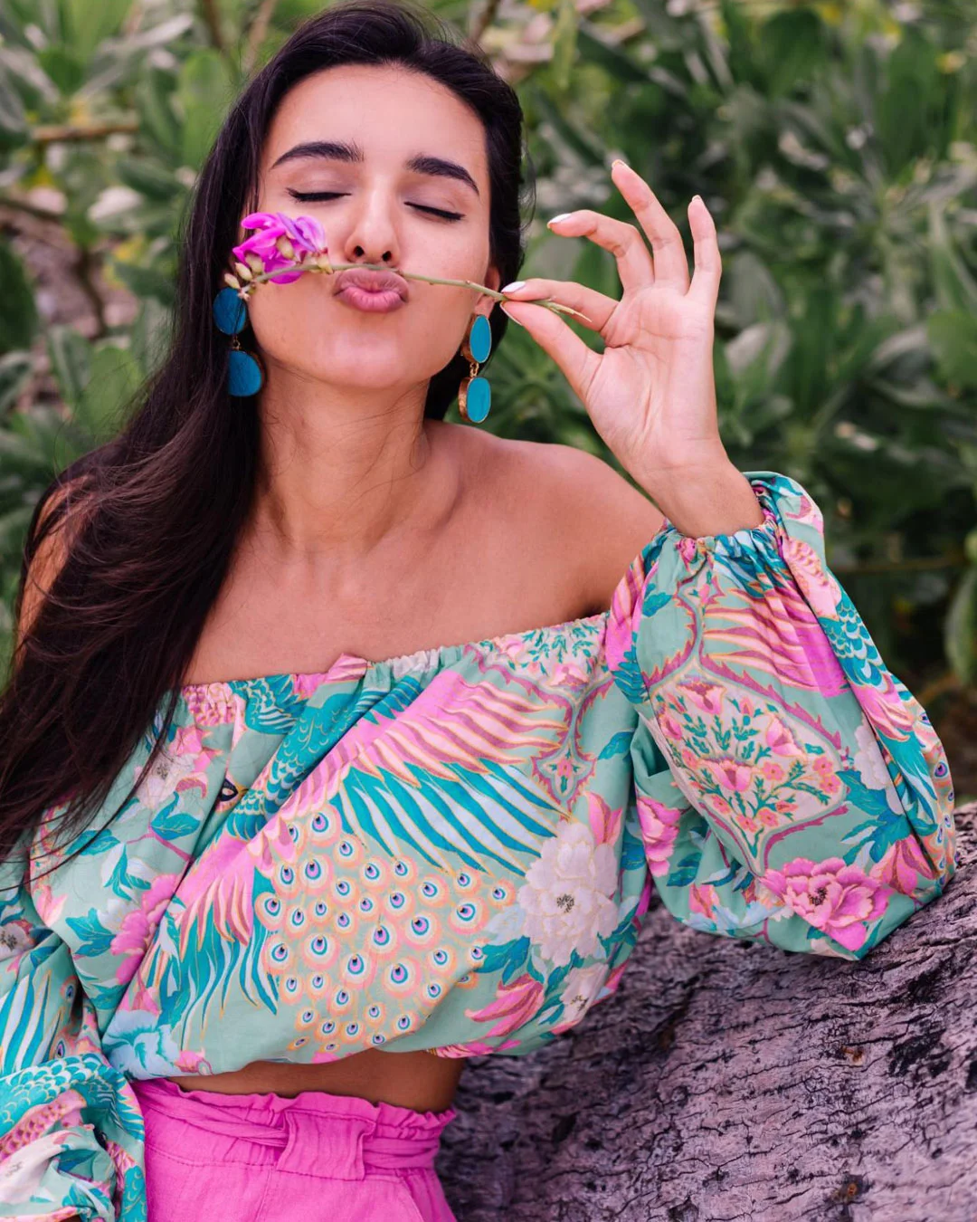 Easy Holi Makeup Looks